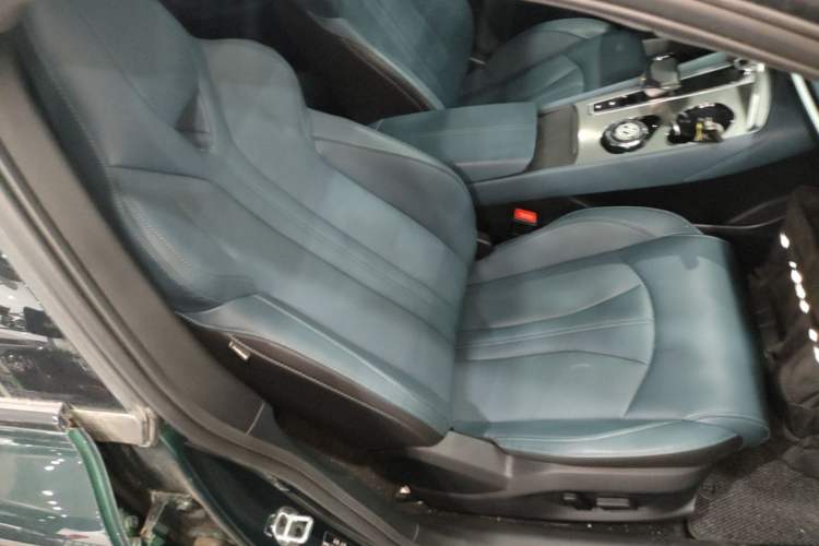 Used MG 7 2023 1.5T DCT Elegant & Graceful Edition Right Front Seat