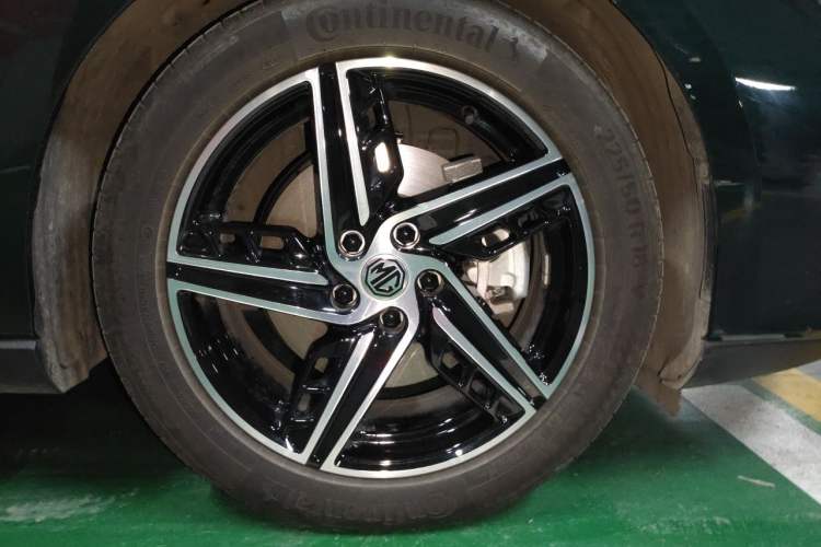 Used MG 7 2023 1.5T DCT Luxurious Supreme Edition Right Front Wheel Hub