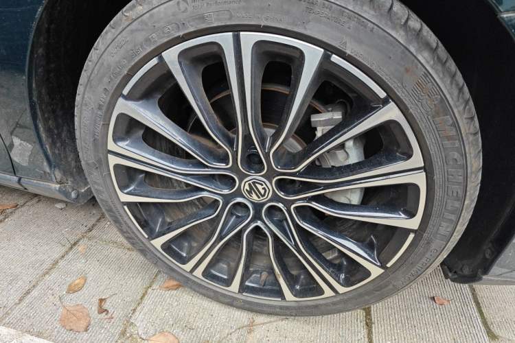 Used MG 7 2023 1.5T DCT Elegant & Graceful Edition Right Front Wheel Hub