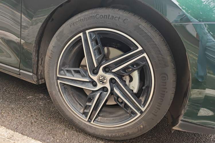 Used MG 7 2023 1.5T DCT Luxurious Supreme Edition Right Front Wheel Hub