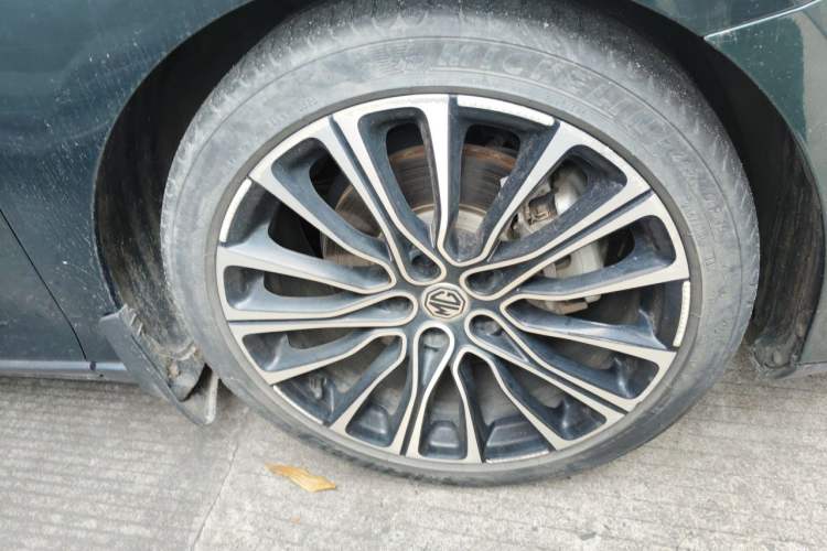 Used MG 7 2023 2.0T Automatic Hunter Luxury Edition Right Front Wheel Hub