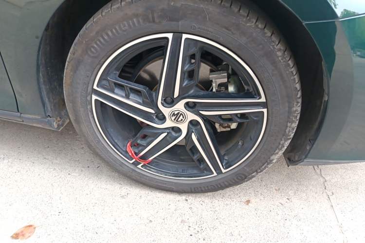 Used MG 7 2023 1.5T DCT Luxurious Supreme Edition Right Front Wheel Hub