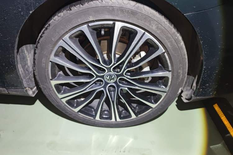 Used MG 7 2023 1.5T DCT Elegant & Graceful Edition Right Front Wheel Hub