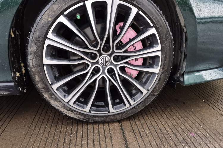 Used MG 7 2023 1.5T DCT Elegant & Graceful Edition Right Front Wheel Hub