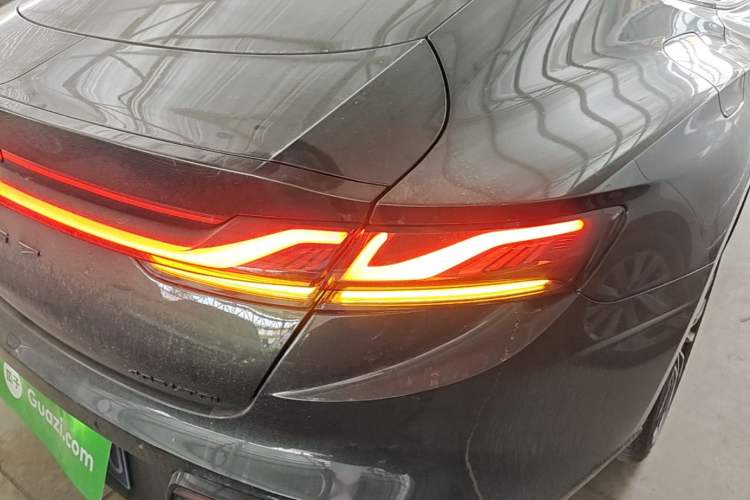 Used MG 7 2023 2.0T Automatic Hunter Luxury Edition Right Rear Taillight