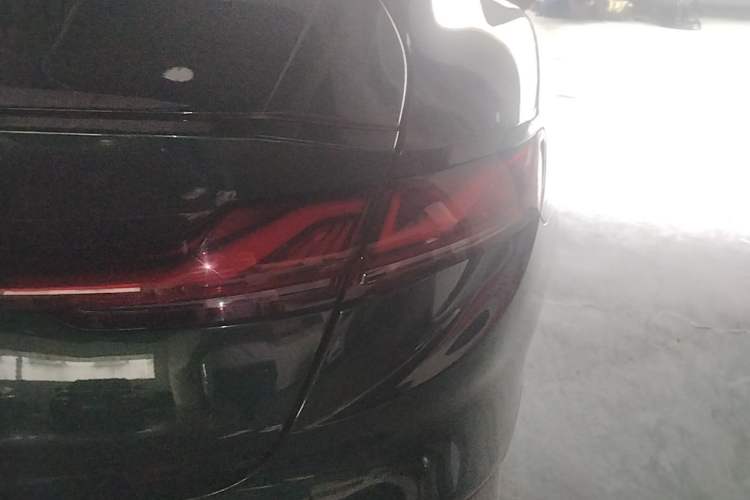 Used MG 7 2023 2.0T Automatic Hunter Luxury Edition Right Rear Taillight