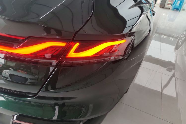Used MG 7 2023 1.5T DCT Elegant & Graceful Edition Right Rear Taillight