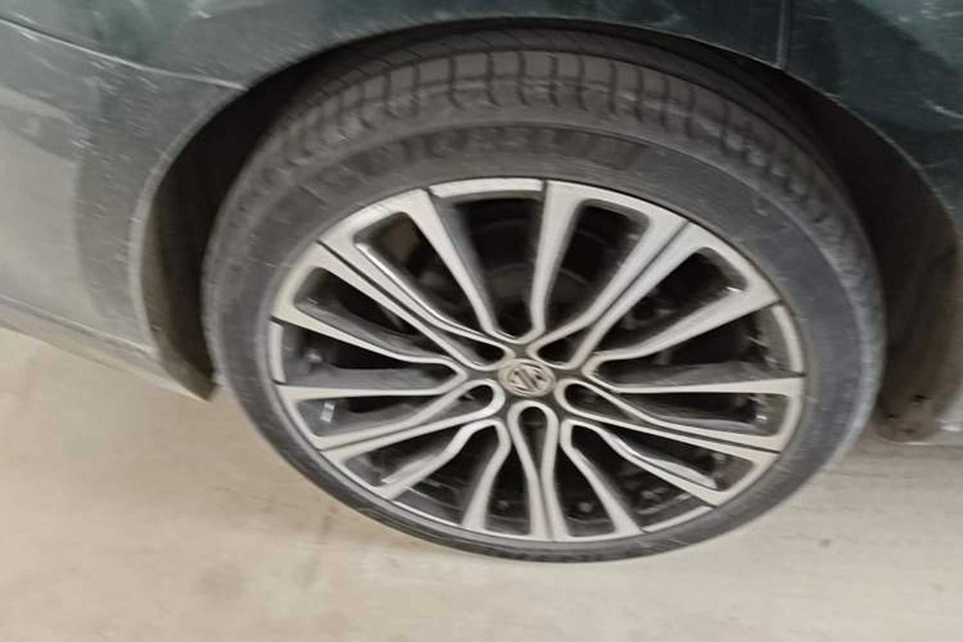 Used MG 7 2023 2.0T Automatic Hunter Luxury Edition Right Rear Wheel Hub