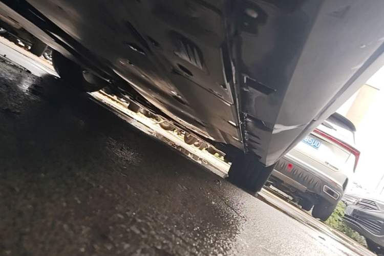 Used MG 7 2023 1.5T DCT Elegant & Graceful Edition Right Side Sill