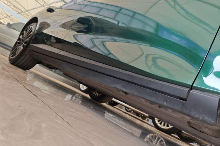 Used MG 7 2023 1.5T DCT Elegant & Graceful Edition Right Side Sill