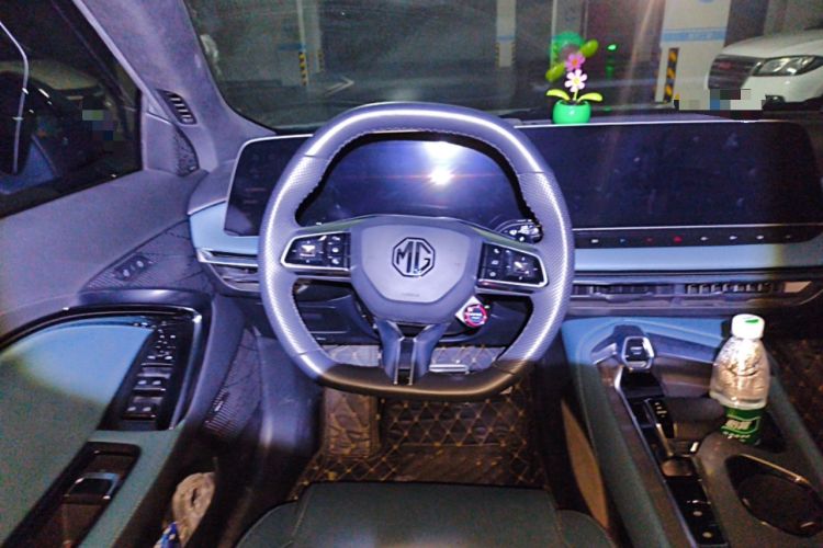 Used MG 7 2023 2.0T Automatic Hunter Luxury Edition Steering Wheel