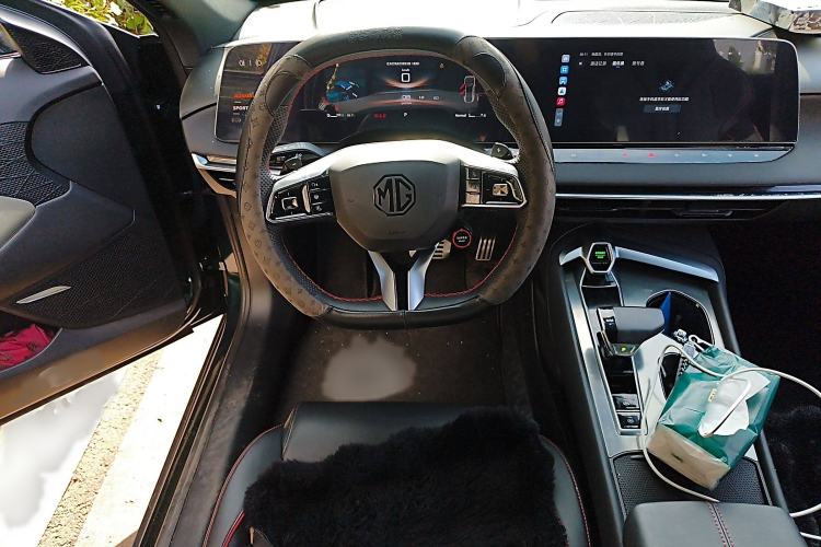 Used MG 7 2023 1.5T DCT Luxurious Supreme Edition Steering Wheel
