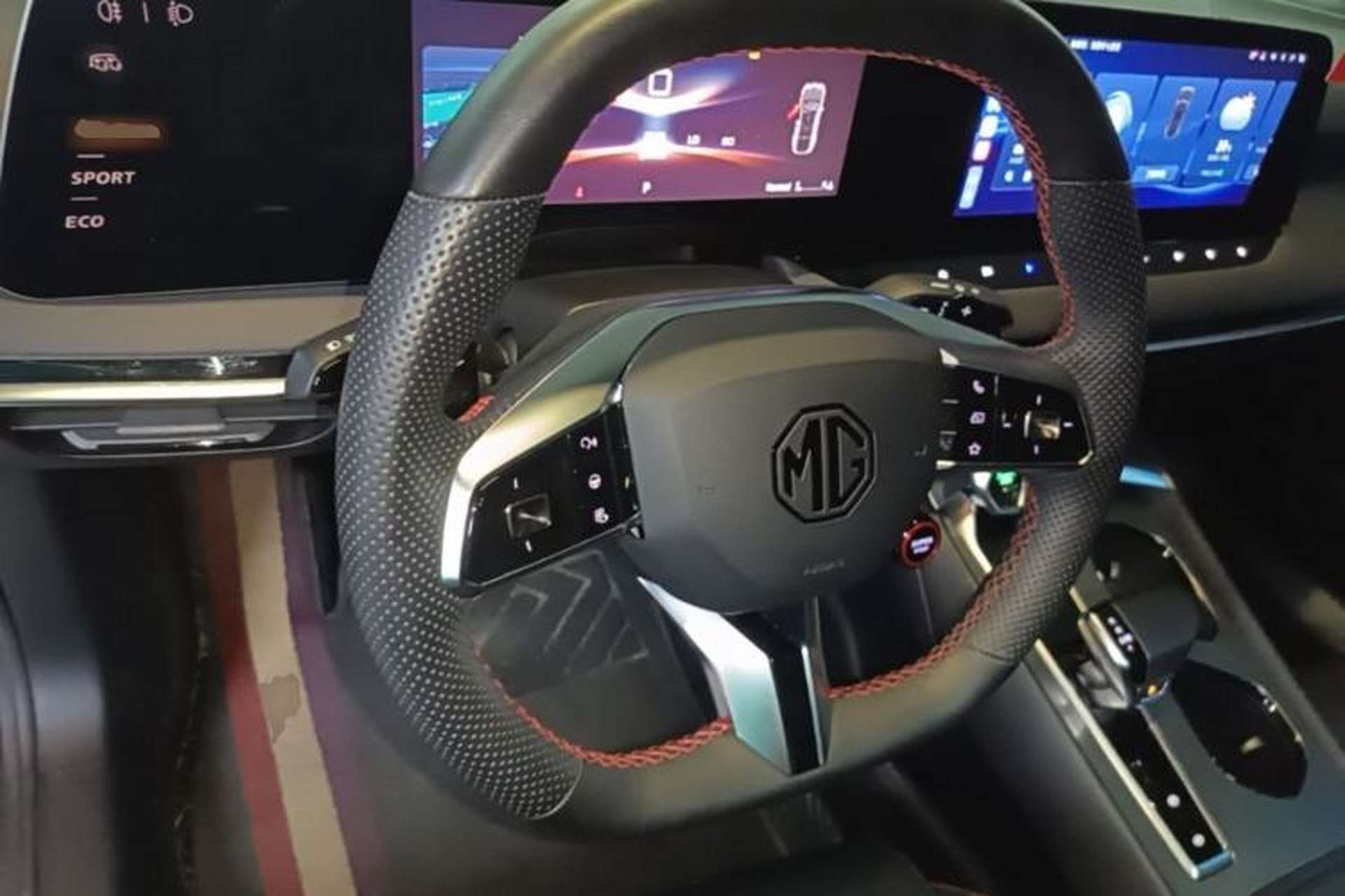 Used MG 7 2023 2.0T Automatic Hunter Luxury Edition Steering Wheel