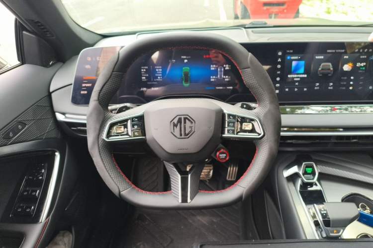 Used MG 7 2023 2.0T Automatic Hunter Luxury Edition Steering Wheel