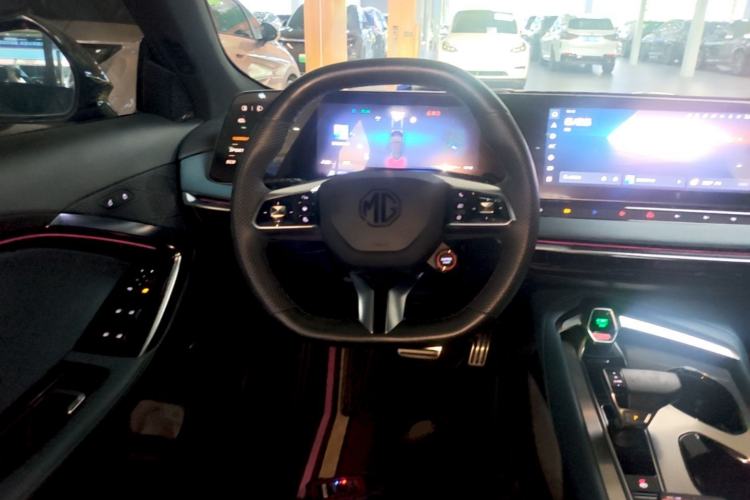Used MG 7 2023 2.0T Automatic Hunter Luxury Edition Steering Wheel