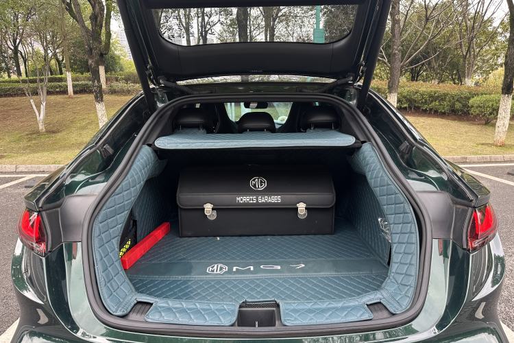 Used MG 7 2023 2.0T Automatic Trophy+ Ignition Glory Edition Trunk