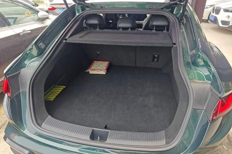 Used MG 7 2023 1.5T DCT Luxurious Supreme Edition Trunk
