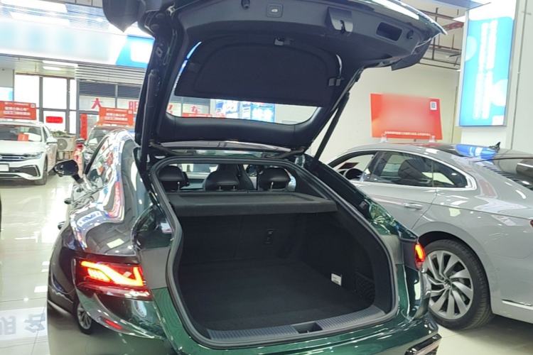 Used MG 7 2023 2.0T Automatic Hunter Luxury Edition Trunk