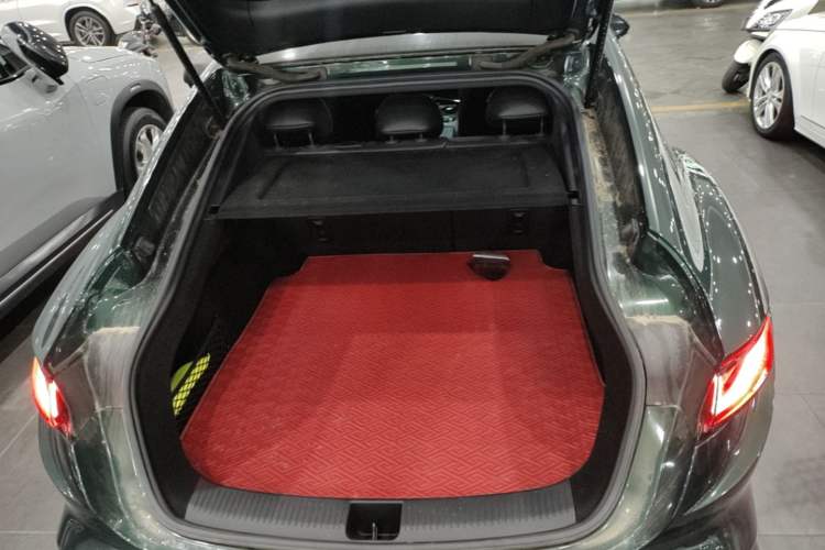 Used MG 7 2023 1.5T DCT Elegant & Graceful Edition Trunk