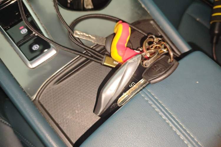 Used MG 7 2023 2.0T Automatic Trophy+ Ignition Glory Edition Vehicle Key