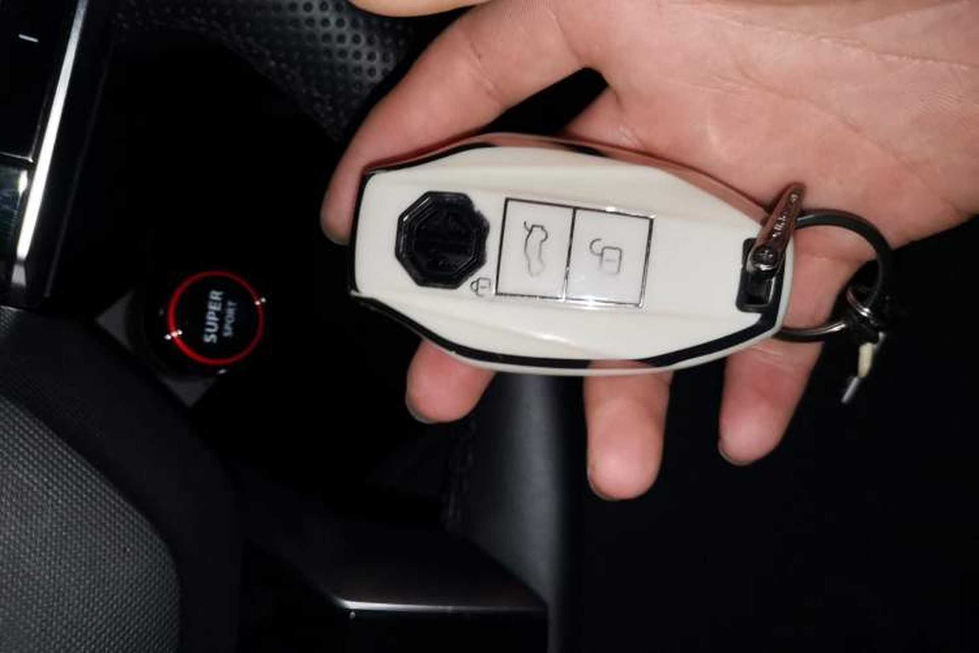Used MG 7 2023 1.5T DCT Luxurious Supreme Edition Vehicle Key