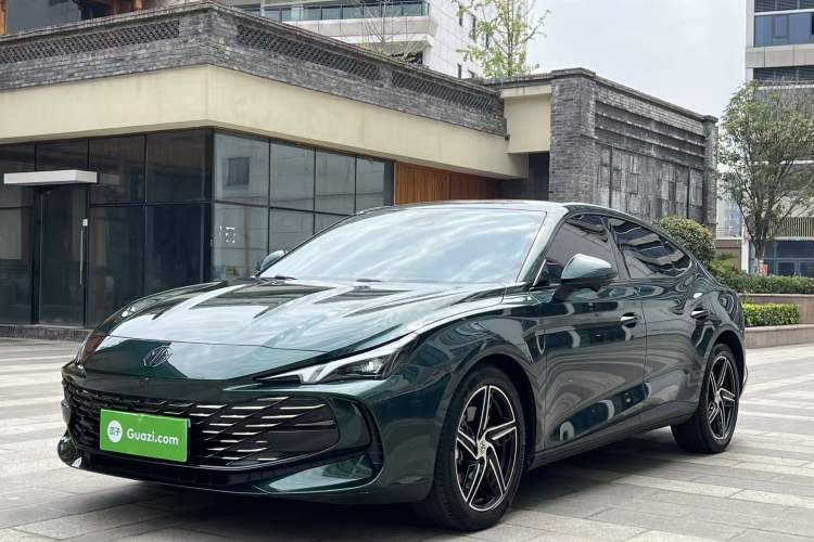 MG 7 2023 1.5T DCT Luxurious Supreme Edition