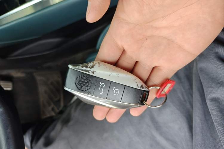 Used MG 7 2023 2.0T Automatic Trophy+ Ignition Glory Edition Vehicle Key