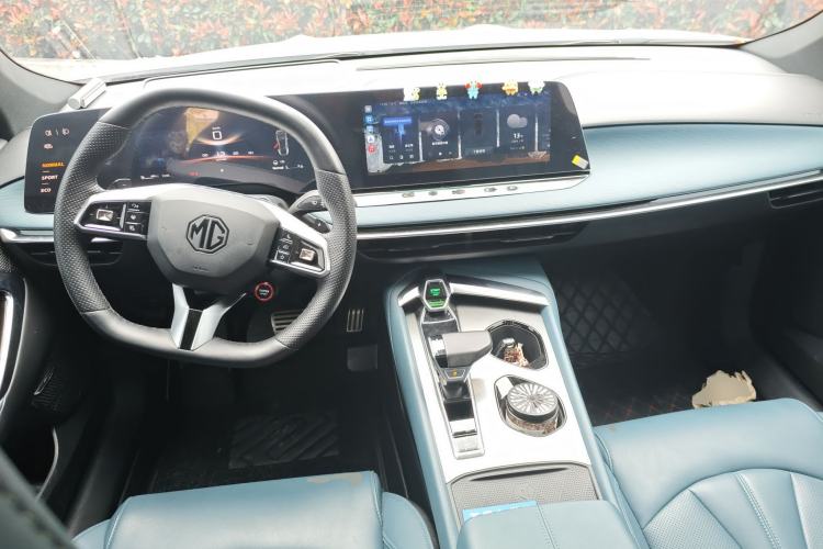 Used MG 7 2023 1.5T DCT Elegant & Graceful Edition Center Console
