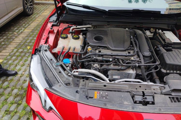 Used MG 7 2023 1.5T DCT Elegant & Graceful Edition Engine Bay Right