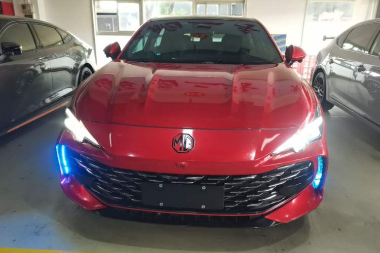 Used MG 7 2023 2.0T Automatic Hunter Luxury Edition Front