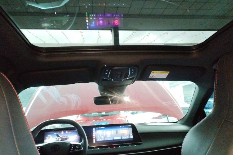 Used MG 7 2023 2.0T Automatic Trophy+ Ignition Glory Edition Headliner