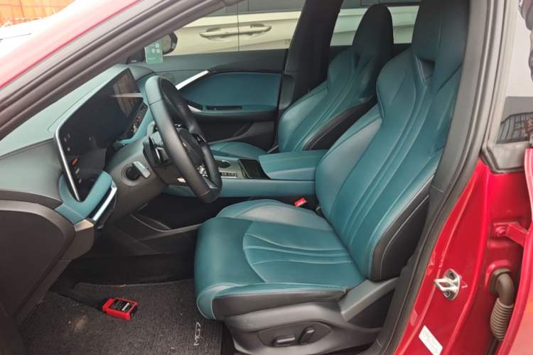 Used MG 7 2023 2.0T Automatic Hunter Luxury Edition Left Front Seat