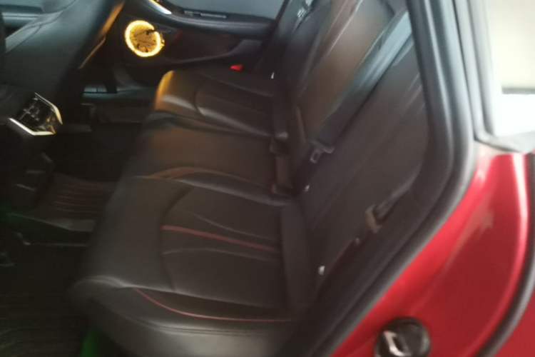 Used MG 7 2023 2.0T Automatic Hunter Luxury Edition Left Rear Seat