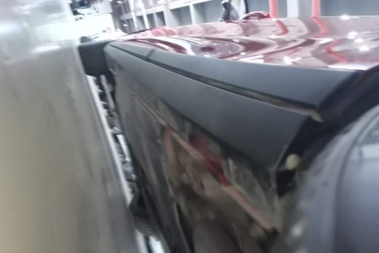 Used MG 7 2023 2.0T Automatic Hunter Luxury Edition Left Side Sill