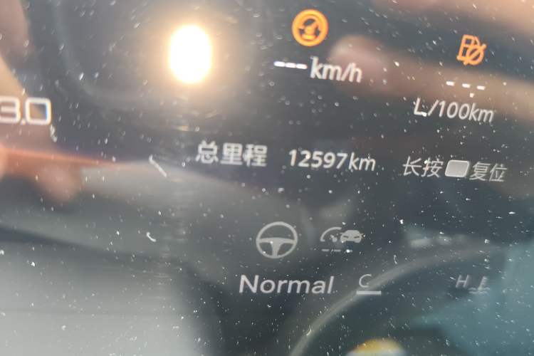 Used MG 7 2023 1.5T DCT Elegant & Graceful Edition Odometer Close Up