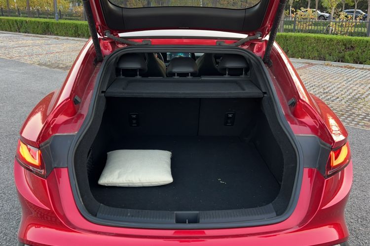 Used MG 7 2023 1.5T DCT Elegant & Graceful Edition Trunk