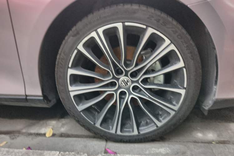 Used MG 7 2023 1.5T DCT Elegant & Graceful Edition Right Front Wheel Hub