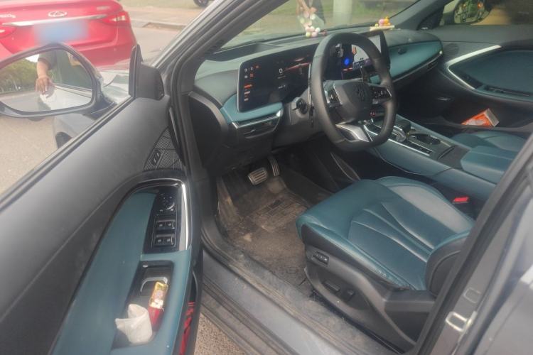 Used MG 7 2023 2.0T Automatic Trophy+ Ignition Glory Edition Driver Seat