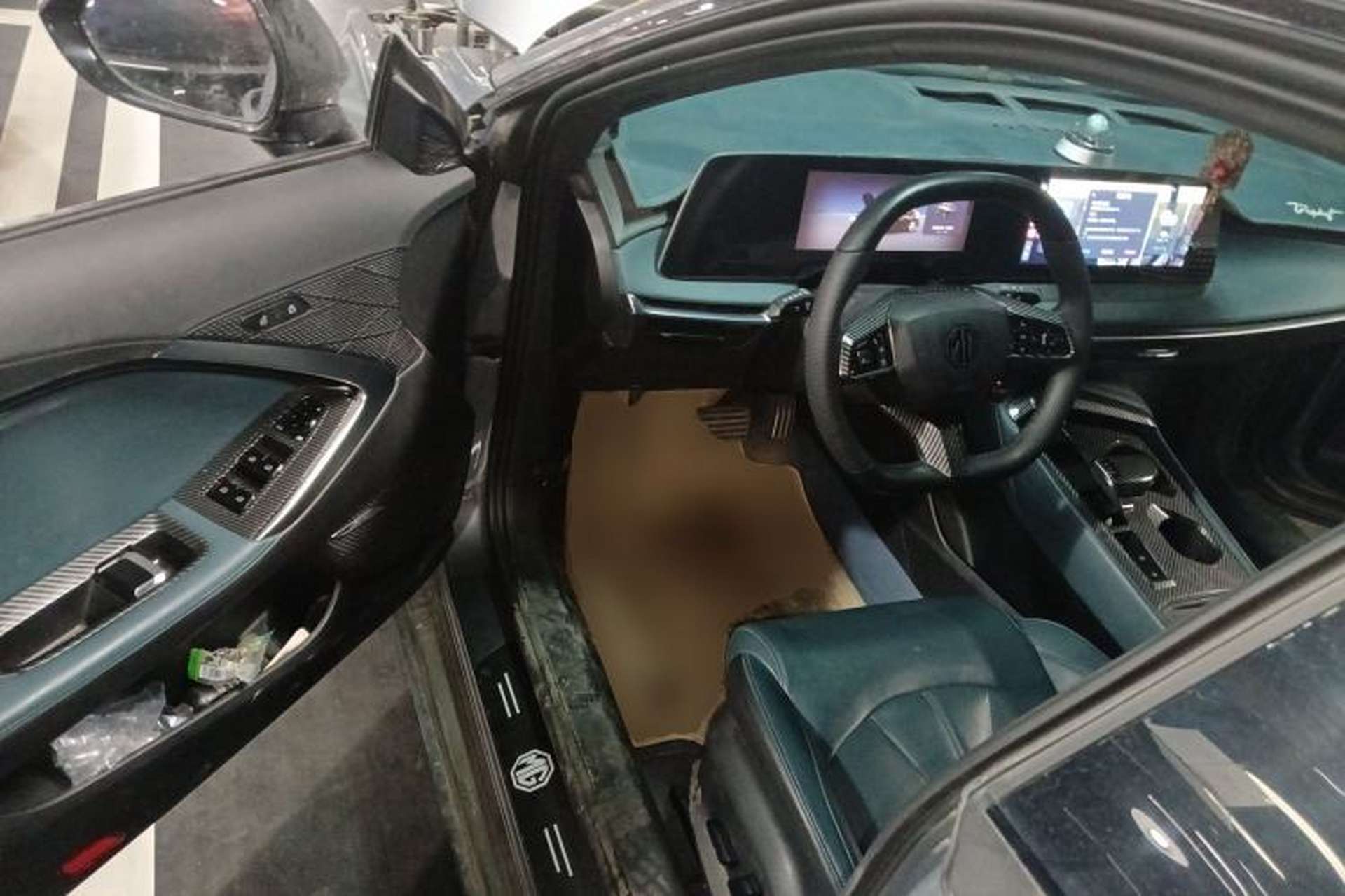 Used MG 7 2023 2.0T Automatic Hunter Luxury Edition Driver Seat