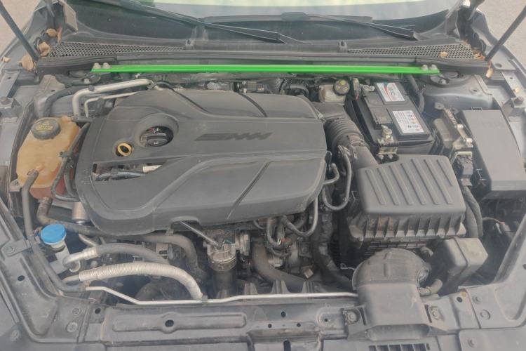 Used MG 7 2023 2.0T Automatic Trophy+ Ignition Glory Edition Engine Bay