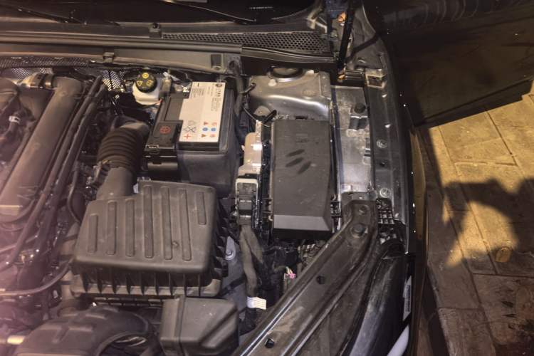Used MG 7 2023 1.5T DCT Luxurious Supreme Edition Engine Bay Left