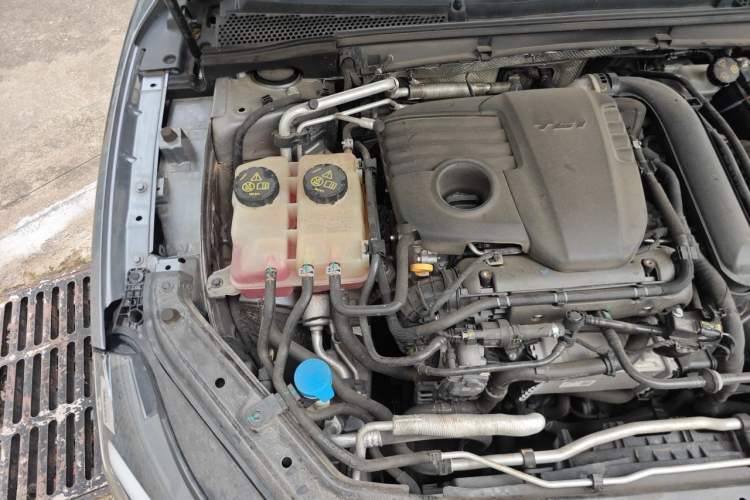 Used MG 7 2023 1.5T DCT Elegant & Graceful Edition Engine Bay Right