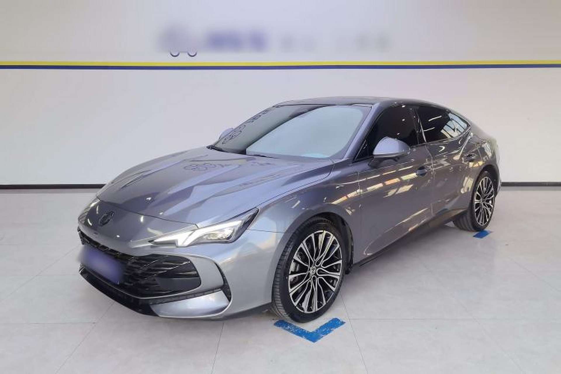 Used MG 7 2023 2.0T Automatic Hunter Luxury Edition Front Left 45 Deg