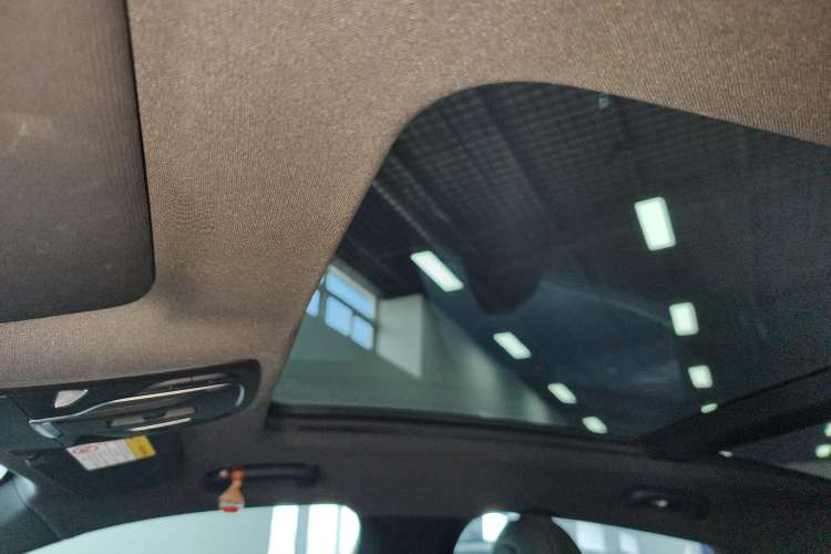 Used MG 7 2023 2.0T Automatic Trophy+ Ignition Glory Edition Headliner