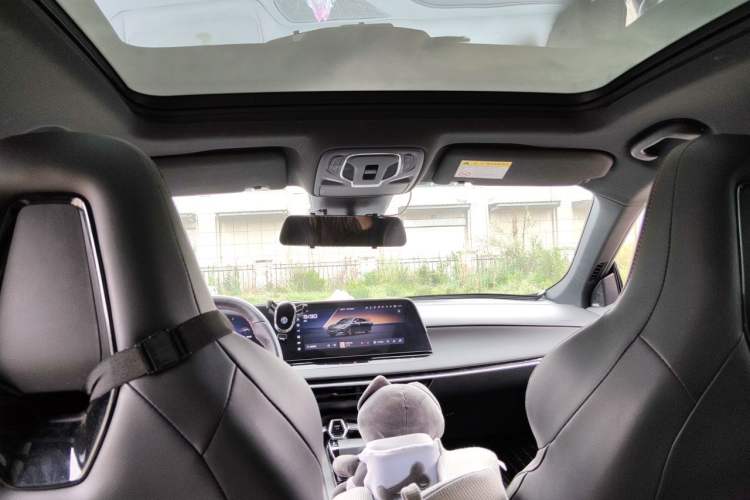 Used MG 7 2023 2.0T Automatic Trophy+ Ignition Glory Edition Headliner