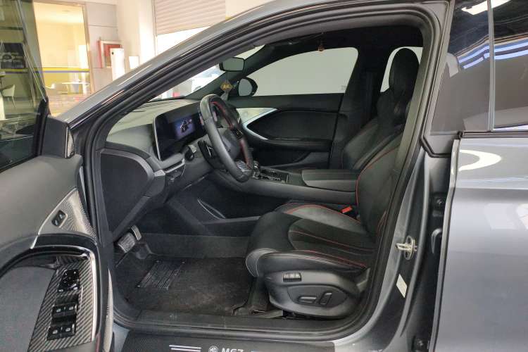 Used MG 7 2023 2.0T Automatic Trophy+ Ignition Glory Edition Left Front Seat