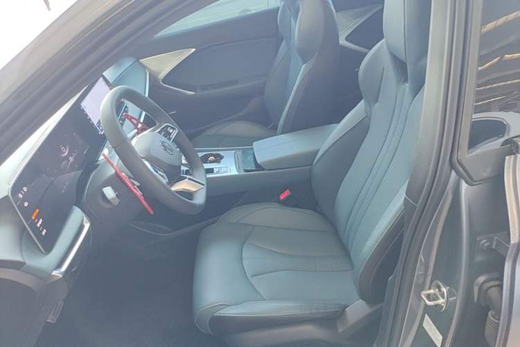 Used MG 7 2023 2.0T Automatic Hunter Luxury Edition Left Front Seat