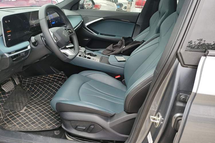 Used MG 7 2023 1.5T DCT Luxurious Supreme Edition Left Front Seat