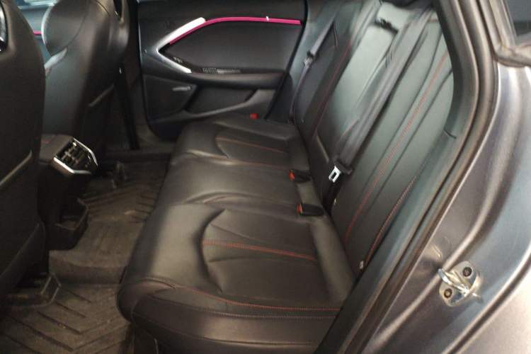 Used MG 7 2023 2.0T Automatic Hunter Luxury Edition Left Rear Seat