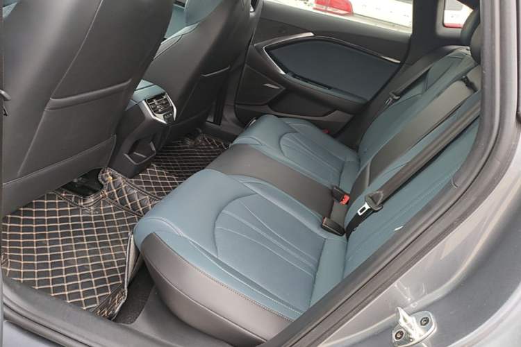 Used MG 7 2023 1.5T DCT Luxurious Supreme Edition Left Rear Seat
